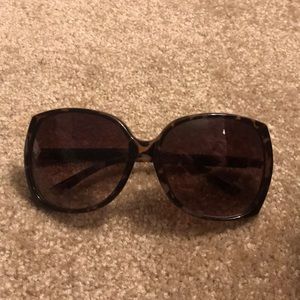 Jessica Simpson Brown Tortoise Sunglasses